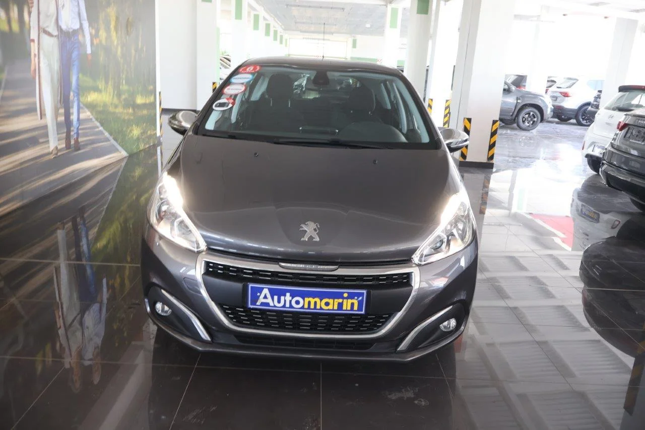 View 3 - Peugeot 208 - 2018