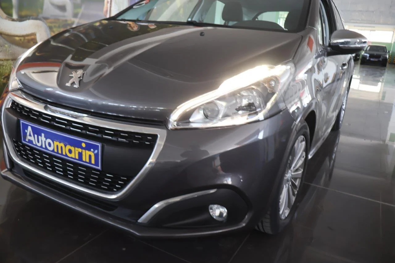 Peugeot 208 - View model 16