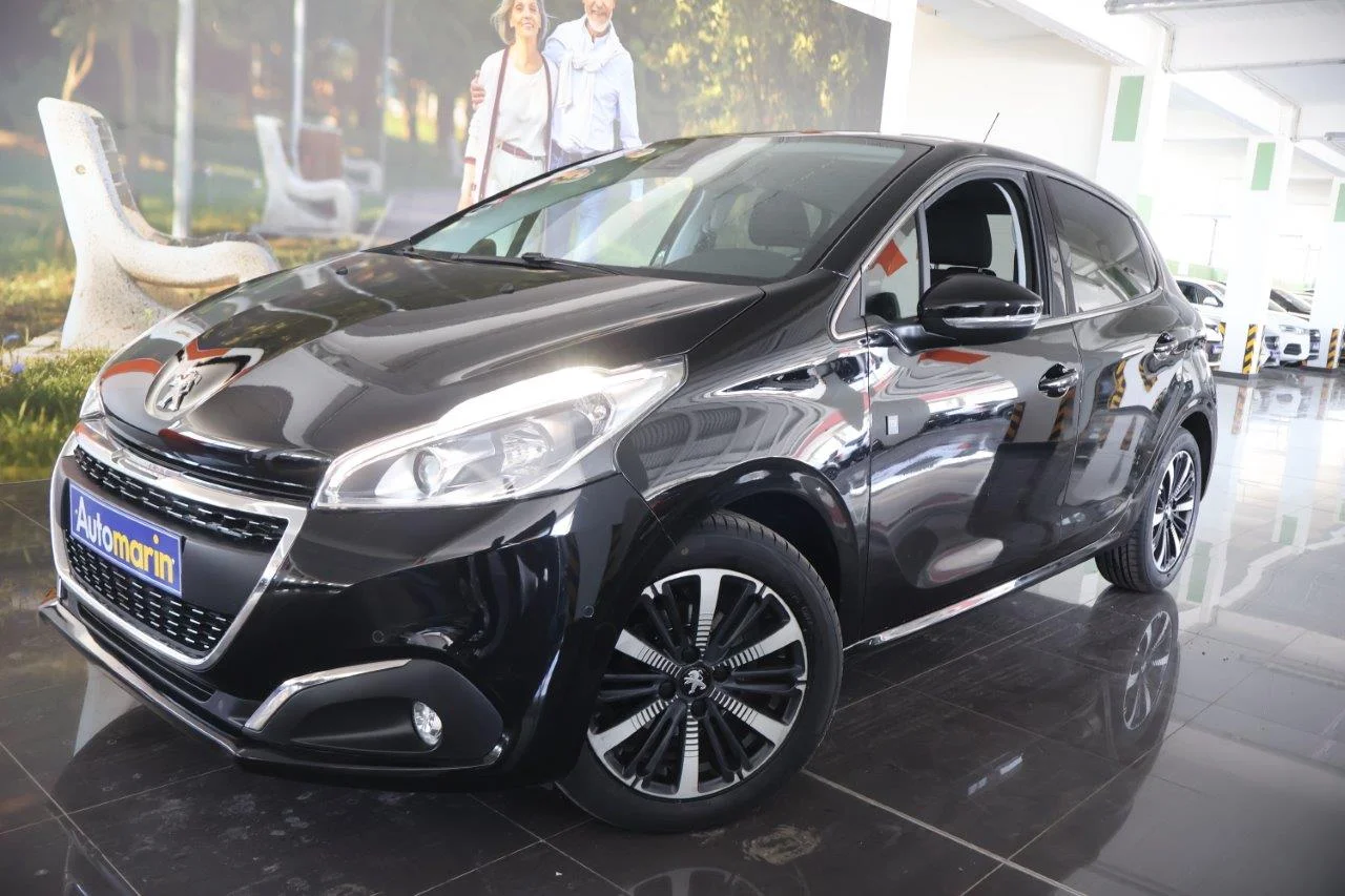 View 1 - Peugeot 208 - 2019