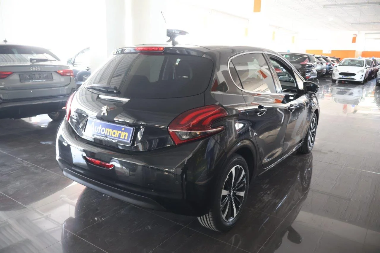 View 5 - Peugeot 208 - 2019