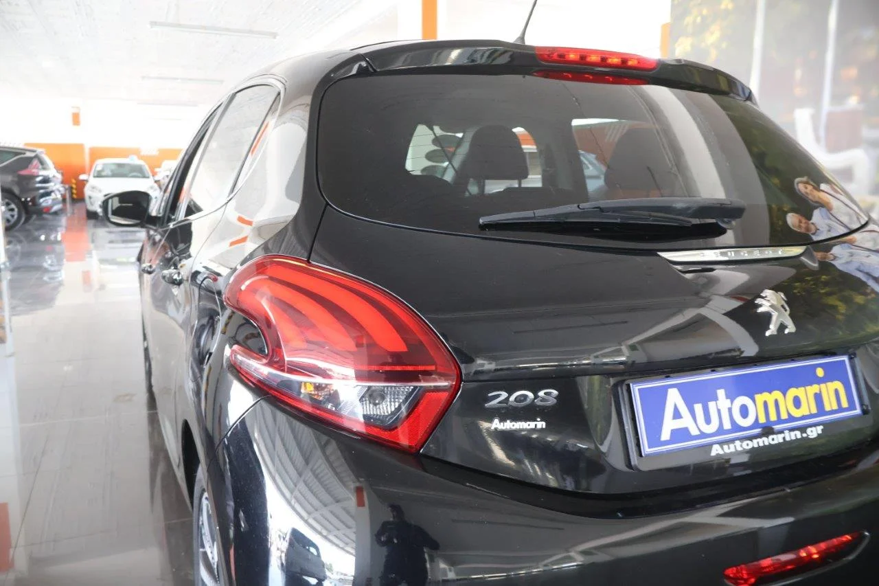 Peugeot 208 - View model 12