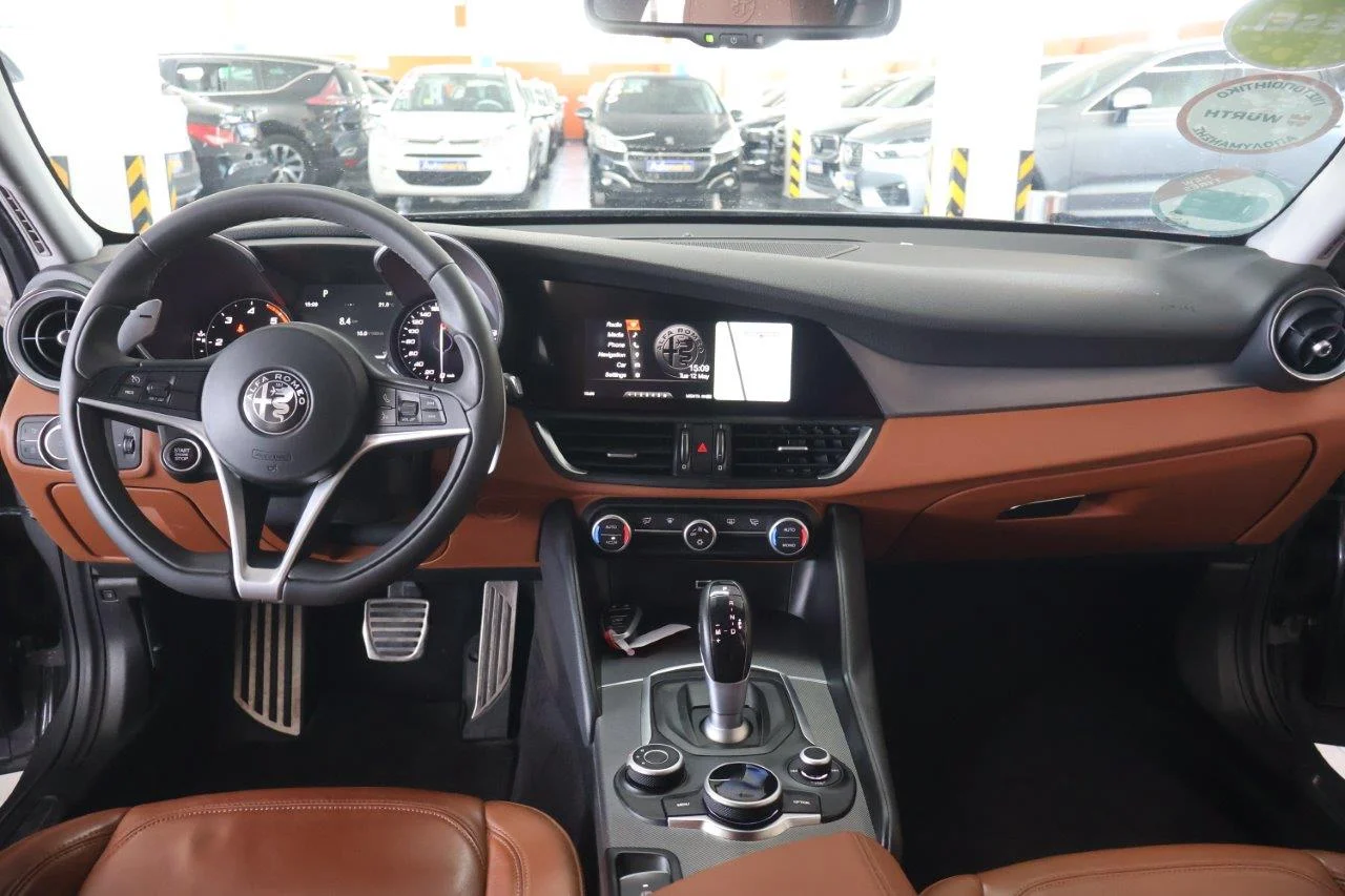 Alfa Romeo Giulia - View model 22