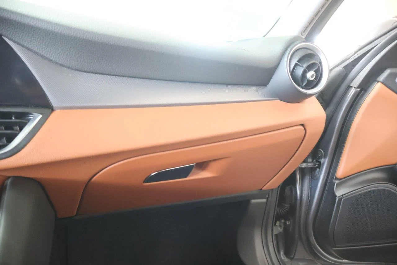 Alfa Romeo Giulia - View model 32