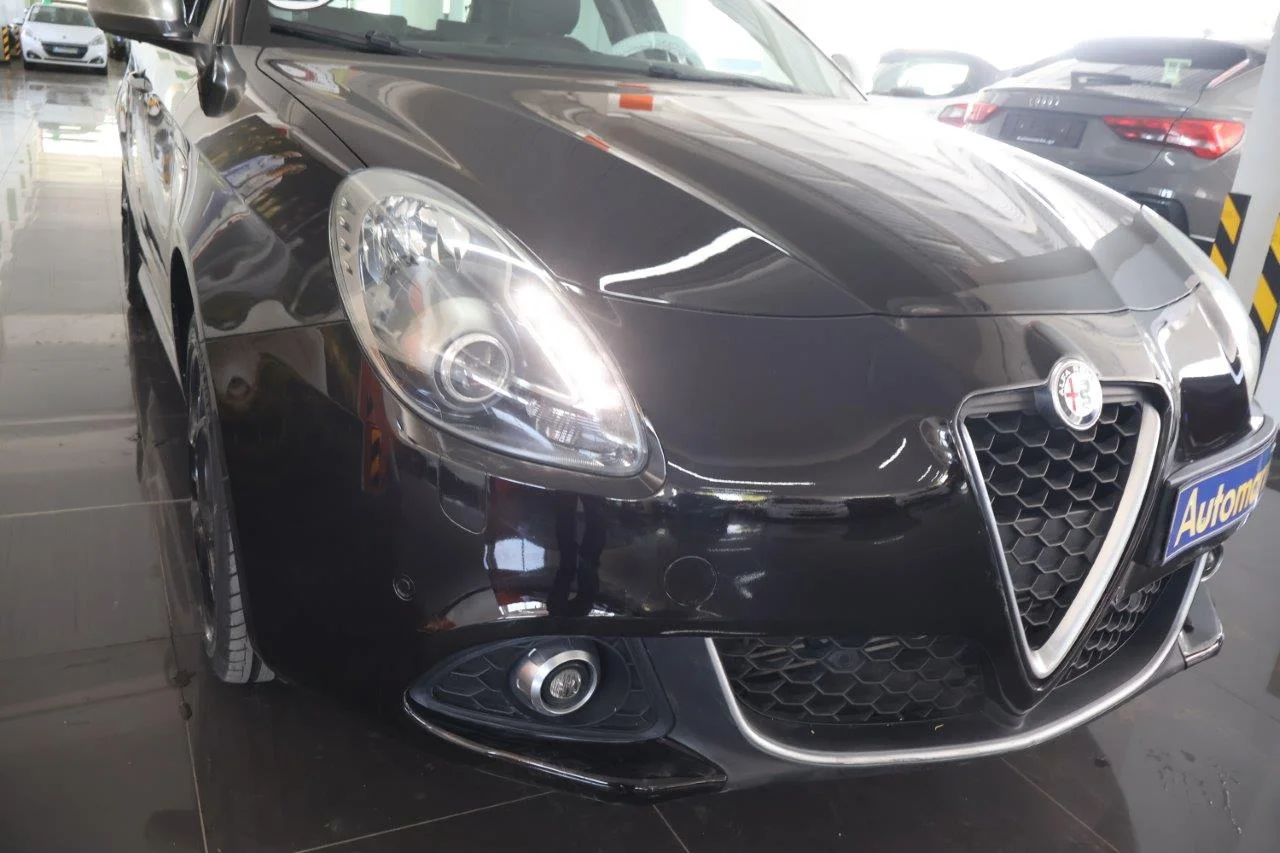 Alfa Romeo Giulietta - View model 17