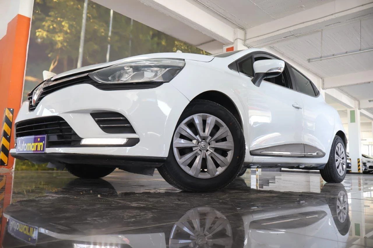 View 2 - Renault Clio - 2018