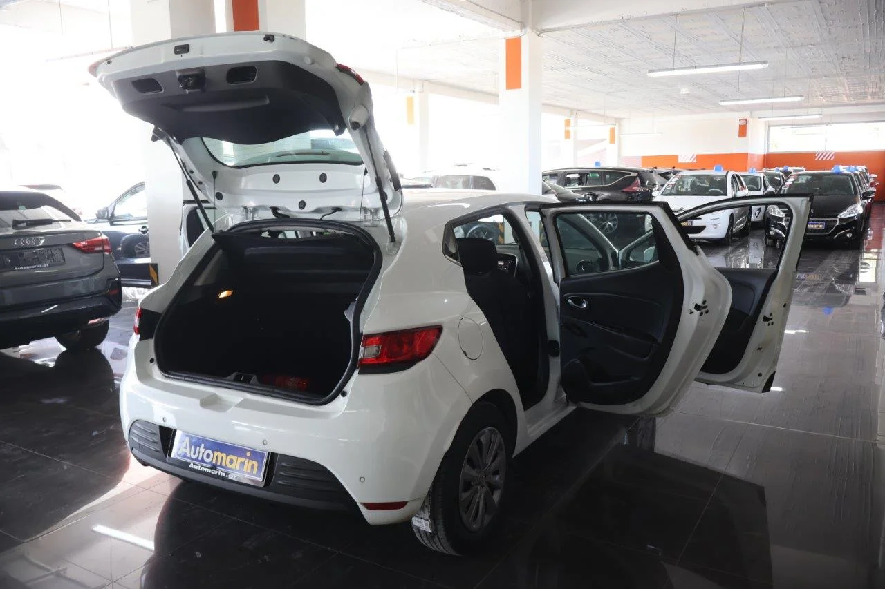 Renault Clio - View model 7