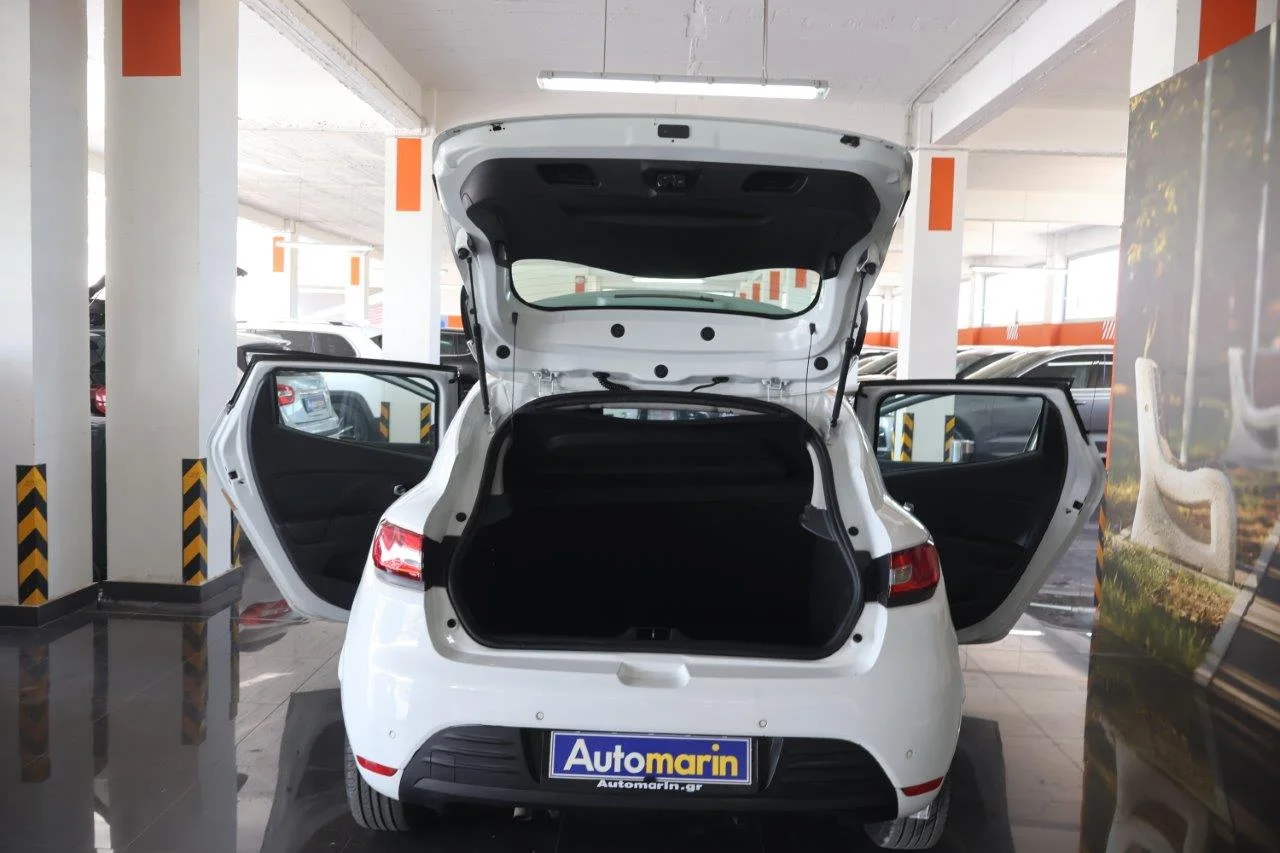Renault Clio - View model 8