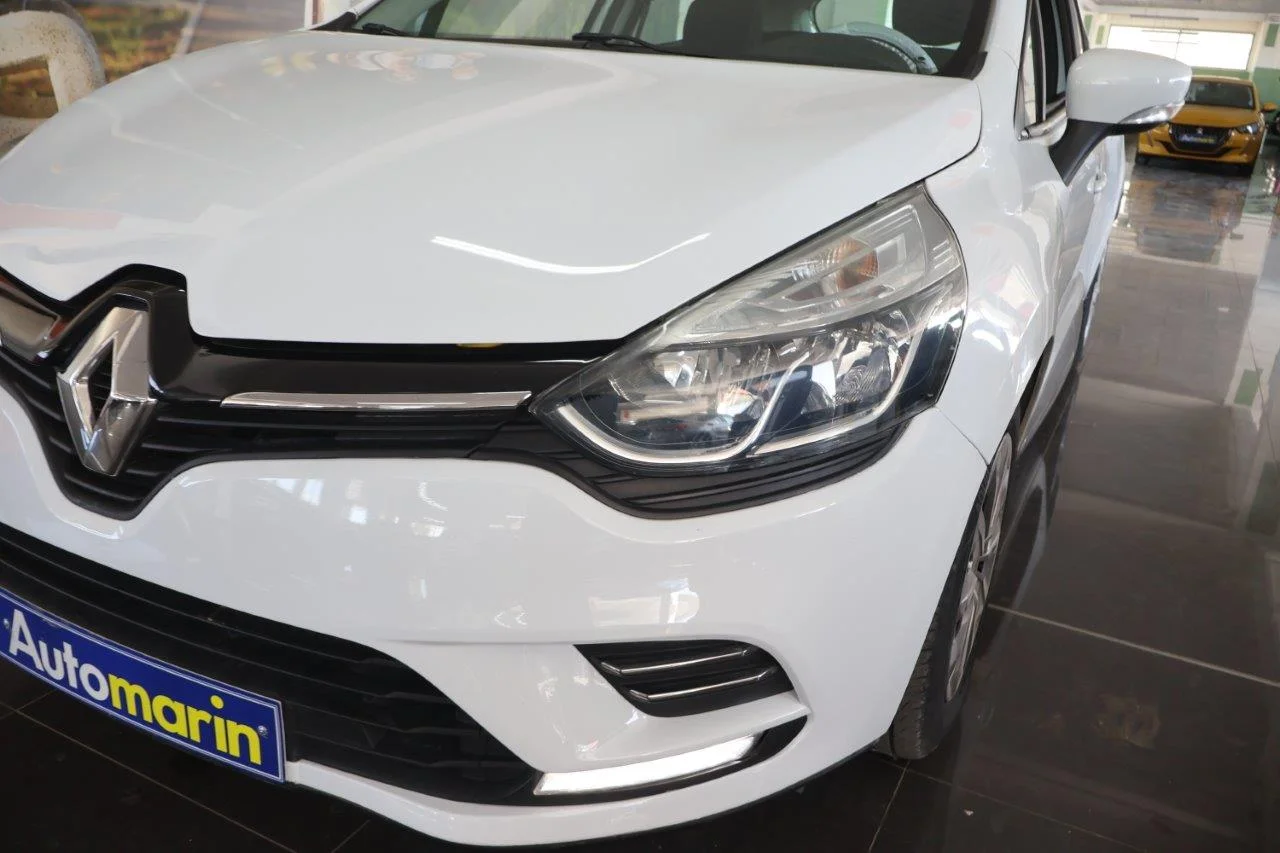 Renault Clio - View model 18