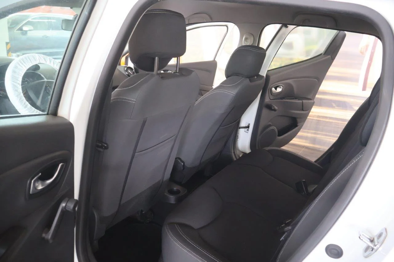 Renault Clio - View model 26