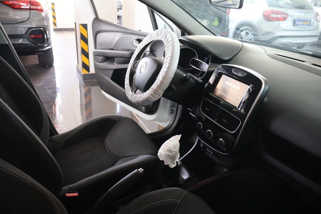 Renault Clio - View model 35