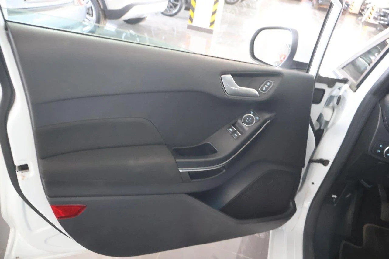 Ford Fiesta - View model 31