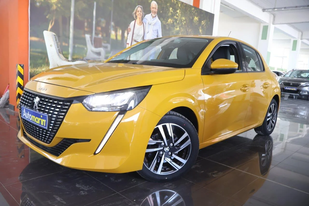 View 1 - Peugeot 208 - 2020