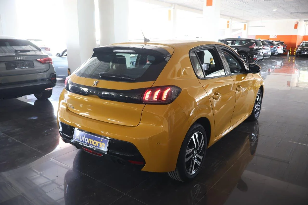 View 5 - Peugeot 208 - 2020