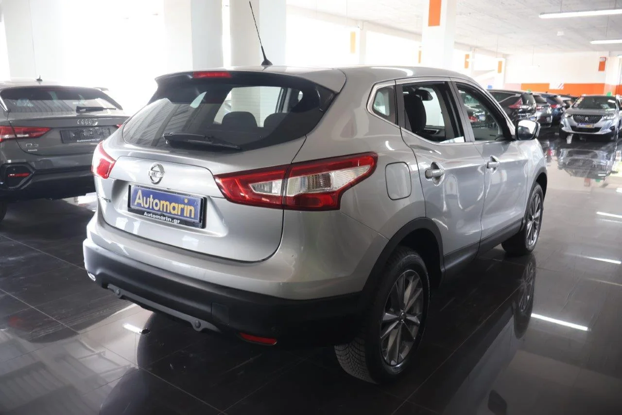 View 5 - Nissan Qashqai - 2016