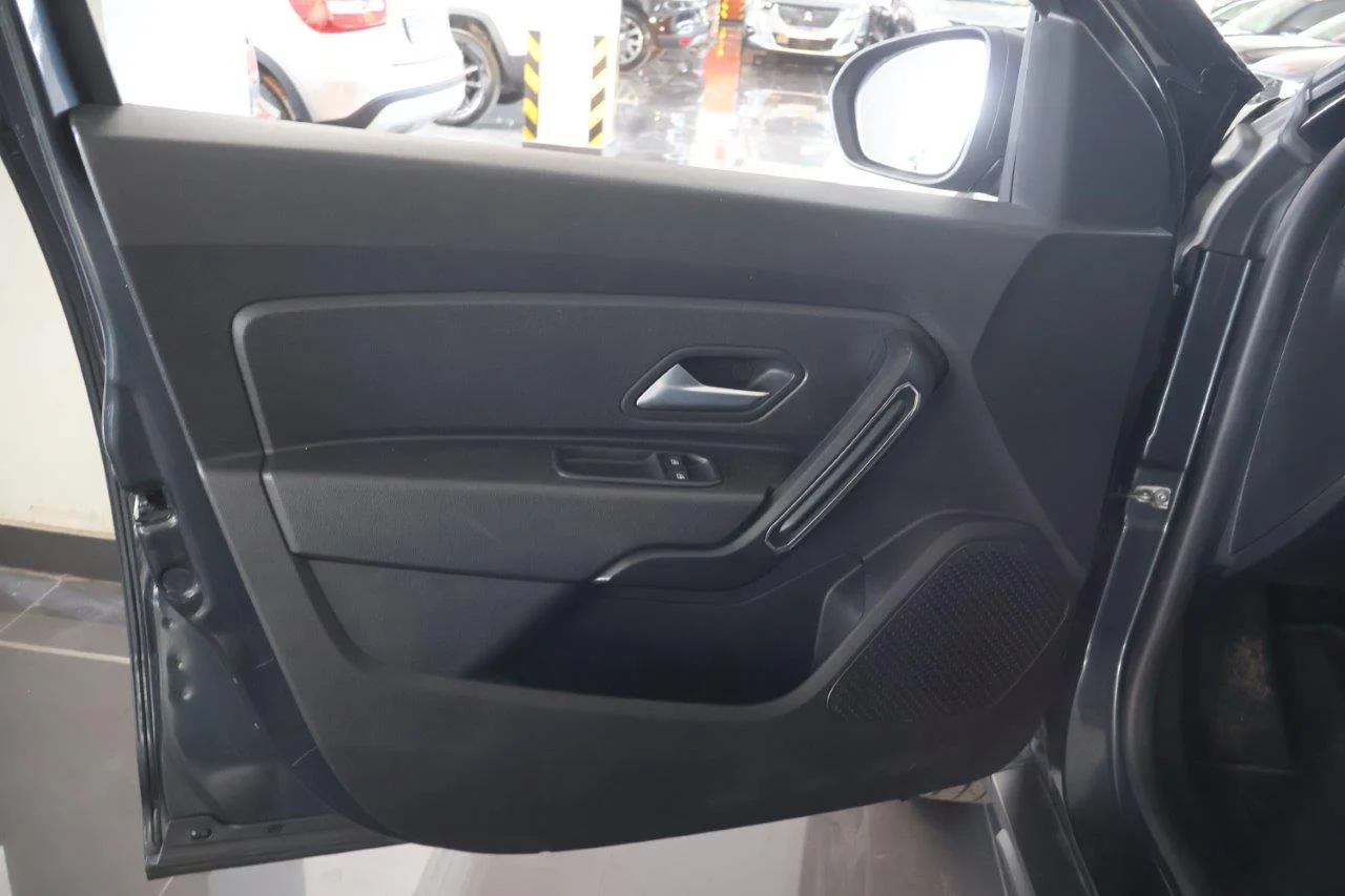 Dacia Duster - View model 32