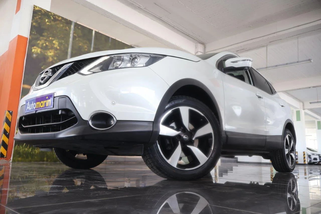 View 2 - Nissan Qashqai - 2016