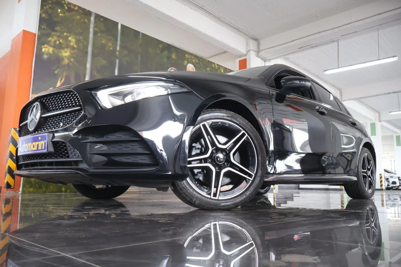 View 2 - Mercedes-Benz A 250 - 2021