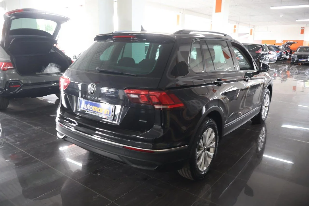 View 5 - Volkswagen Tiguan - 2021