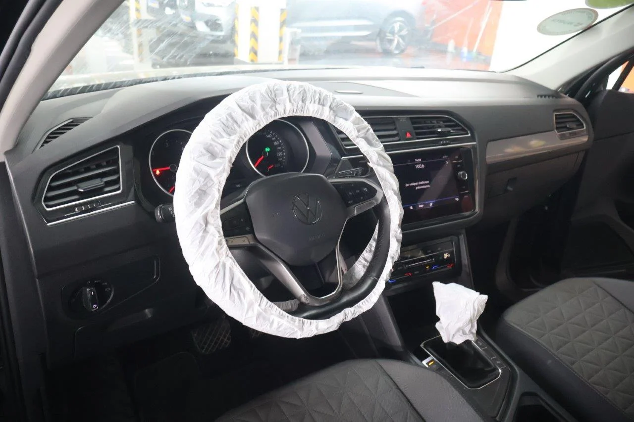Volkswagen Tiguan - View model 35