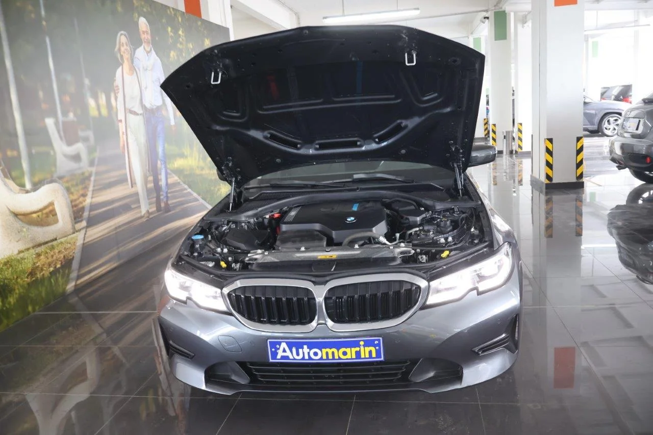 Bmw 330 - View model 21