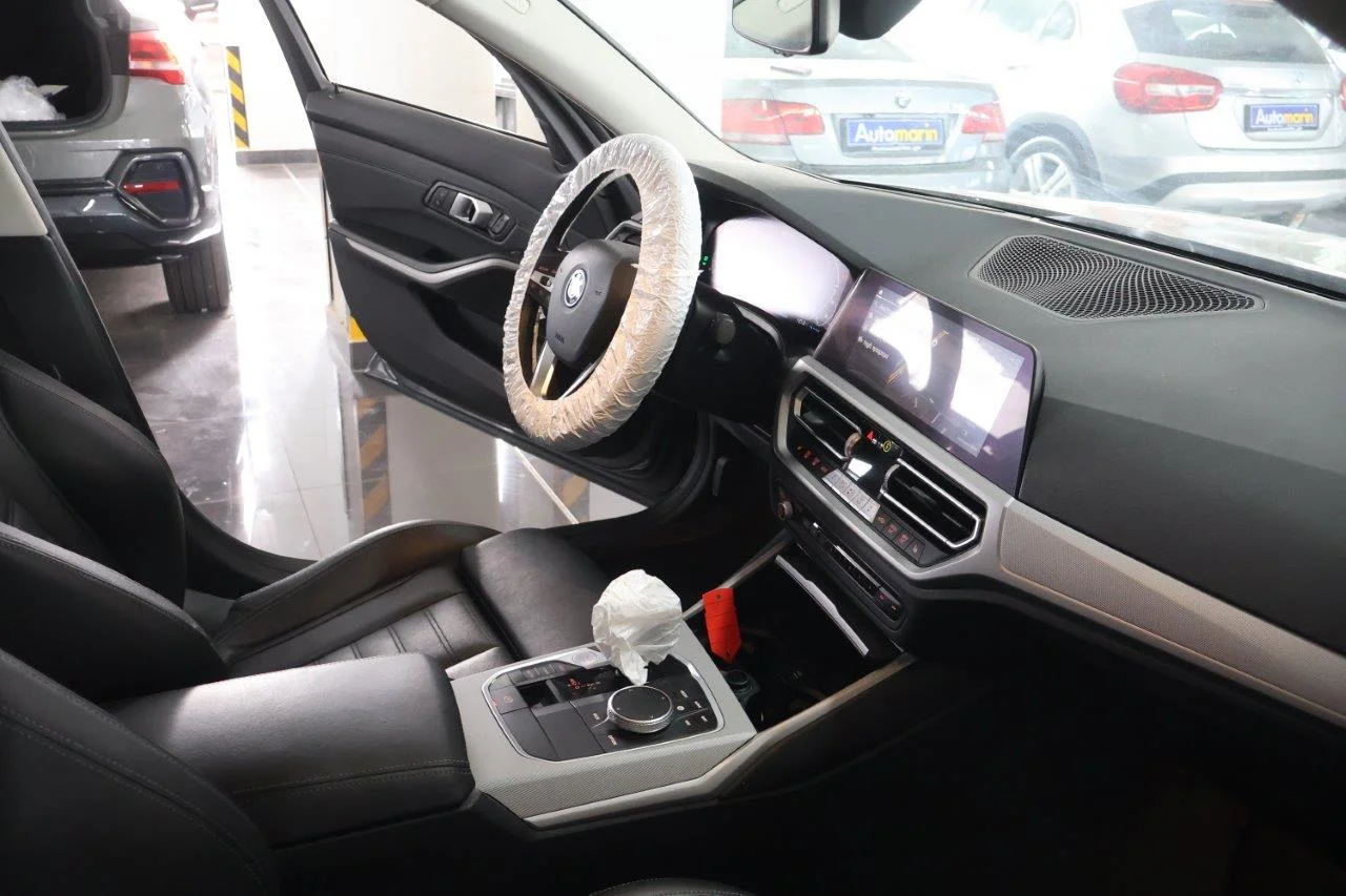 Bmw 330 - View model 39
