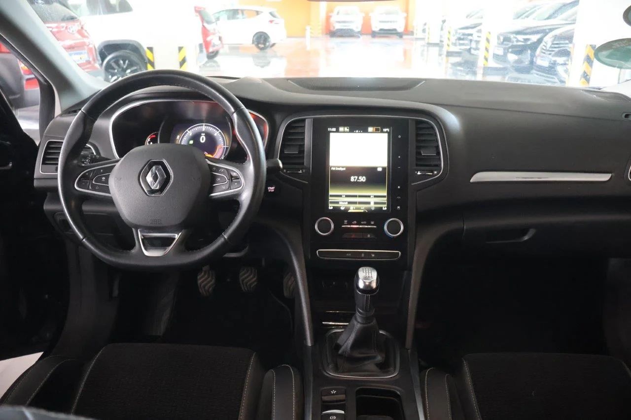 Renault Megane - View model 21