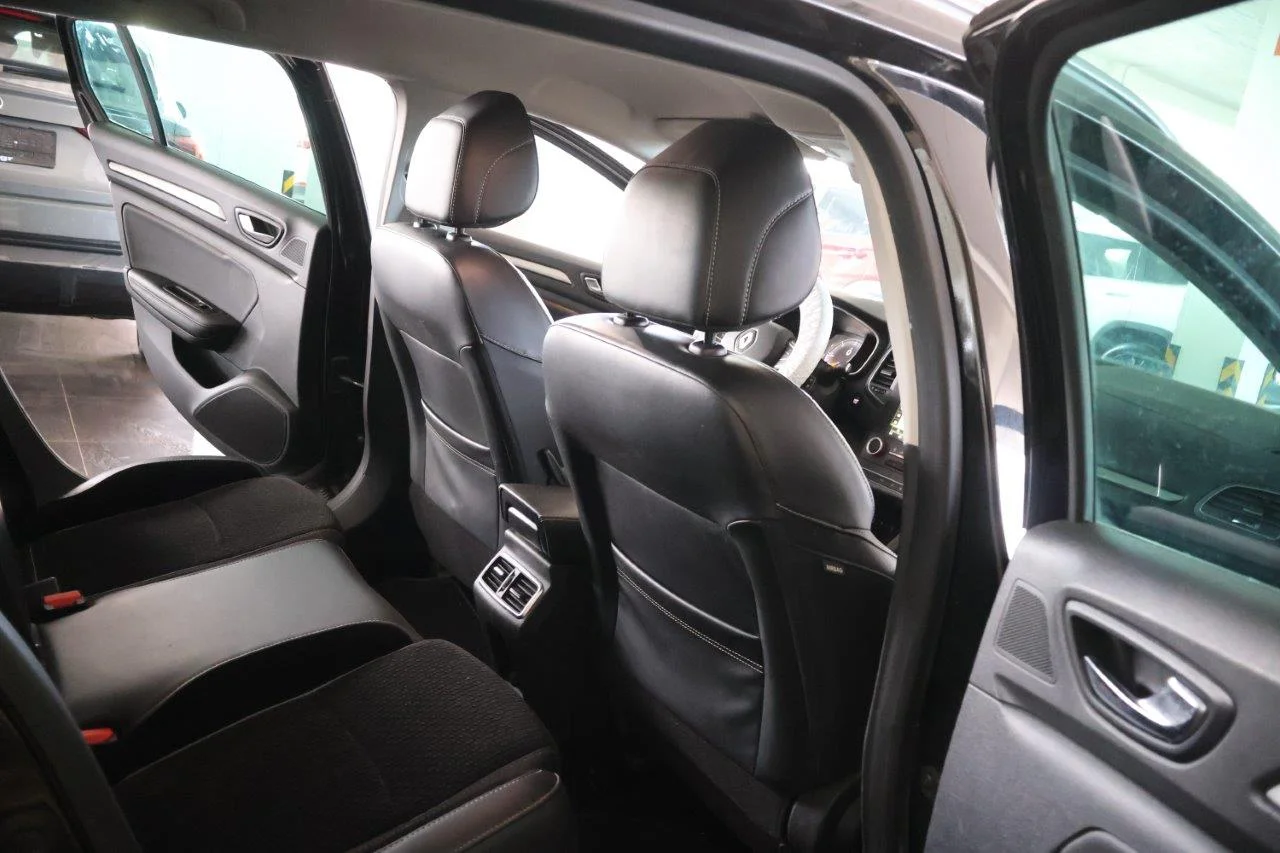 Renault Megane - View model 26