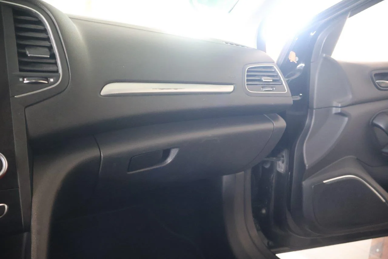 Renault Megane - View model 30