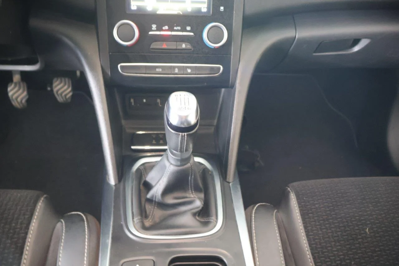 Renault Megane - View model 31