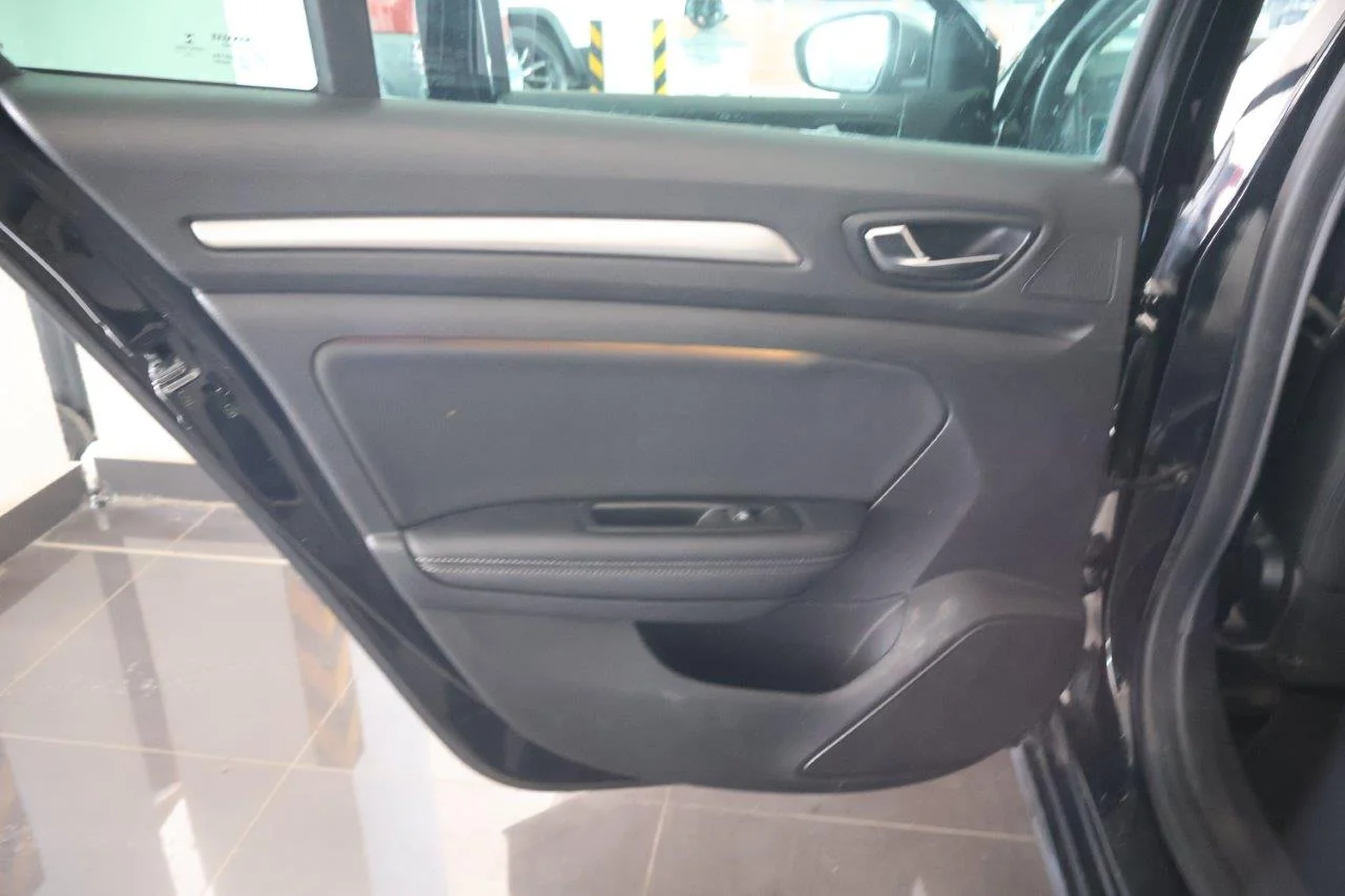 Renault Megane - View model 34