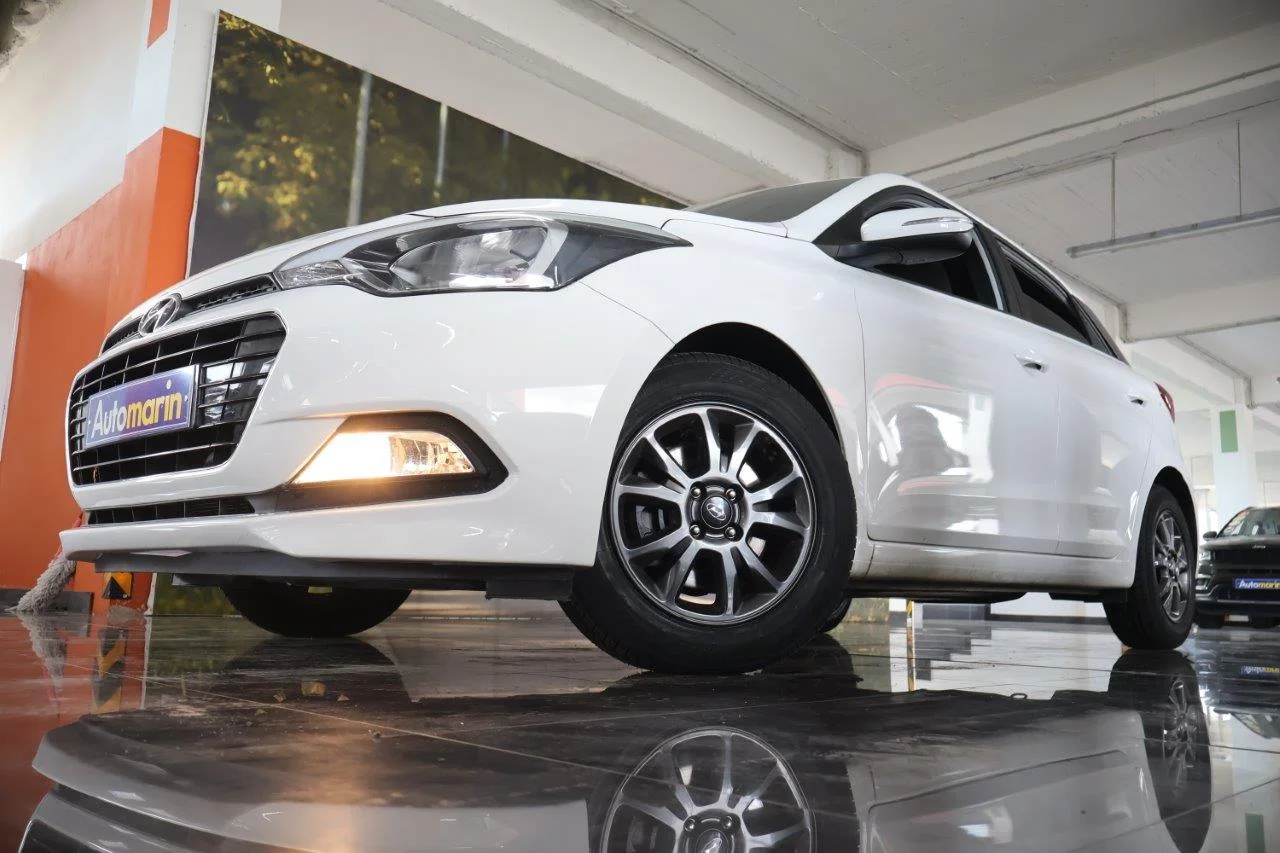 View 2 - Hyundai i 20 - 2017