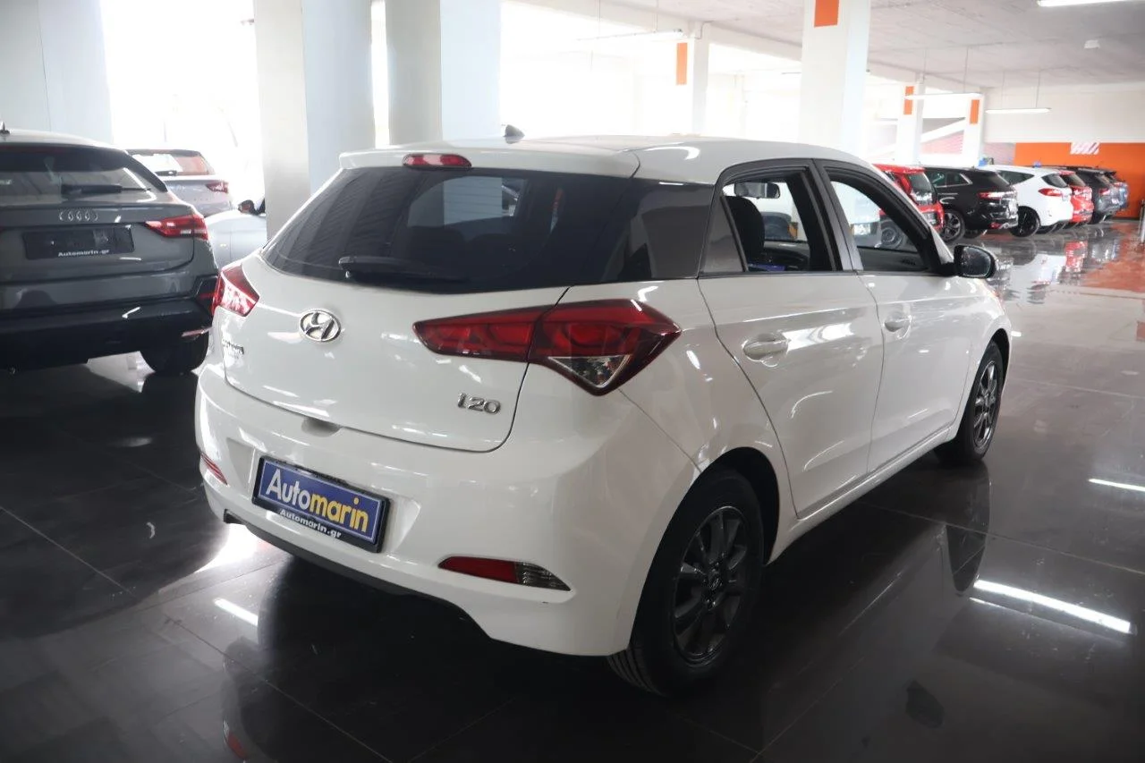 View 5 - Hyundai i 20 - 2017