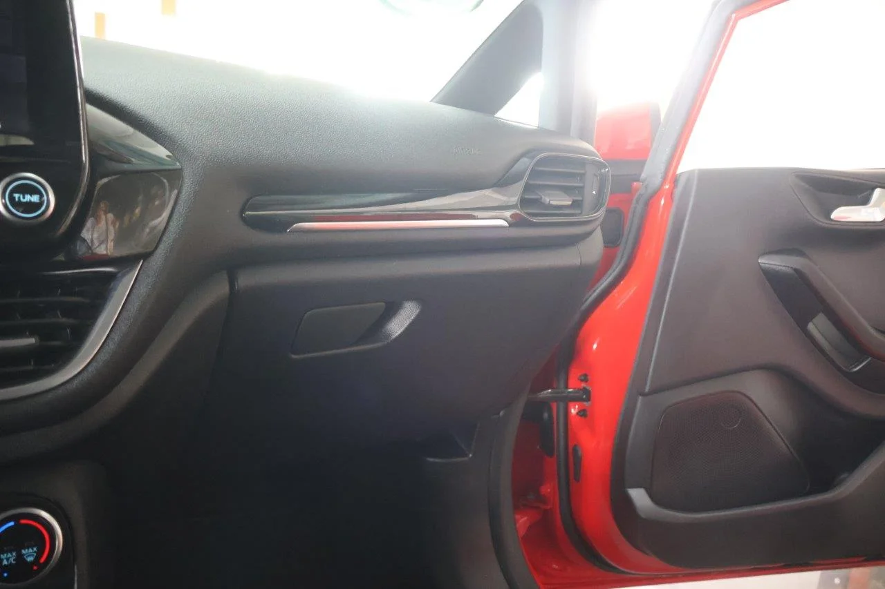 Ford Fiesta - View model 30