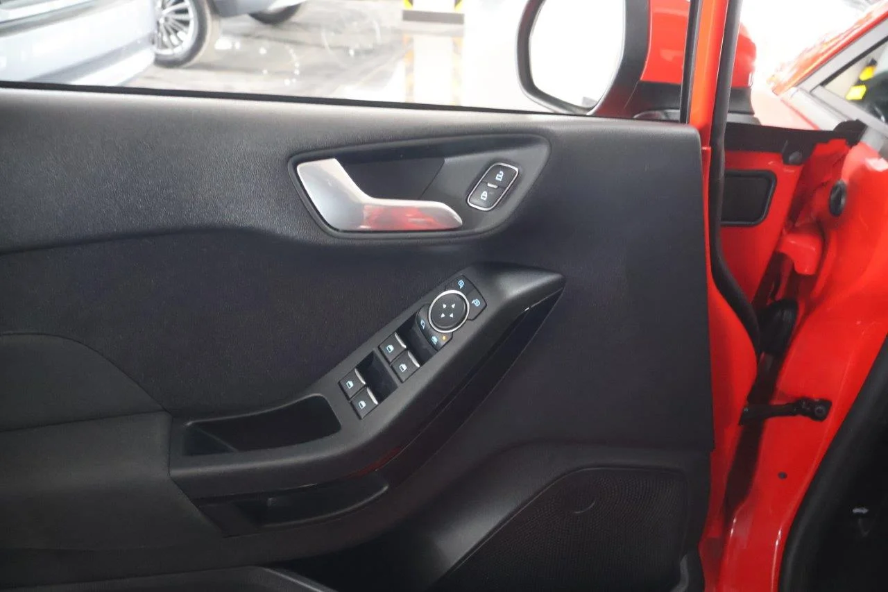 Ford Fiesta - View model 33