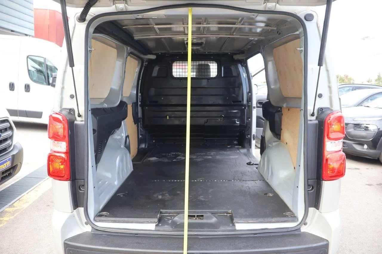 Toyota Proace - View model 13