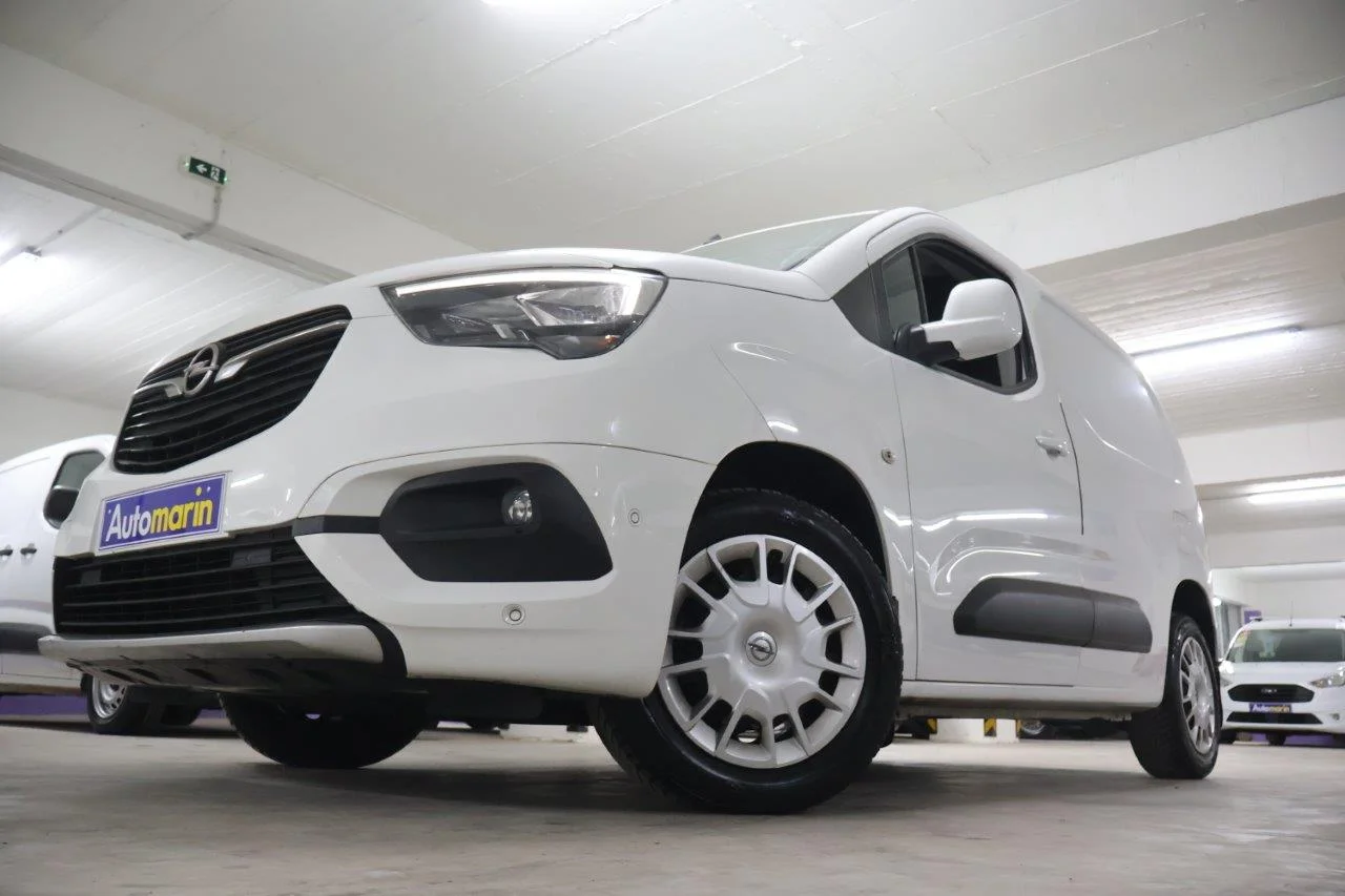 View 2 - Opel Combo - 2020