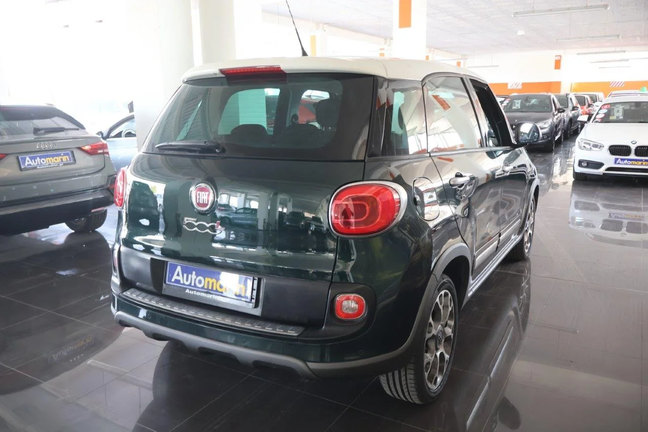 View 5 - Fiat 500L - 2013