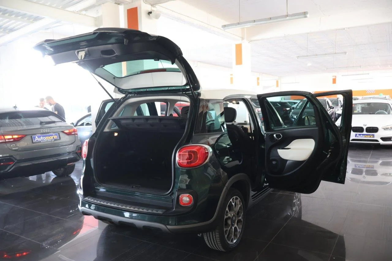 Fiat 500L - View model 7