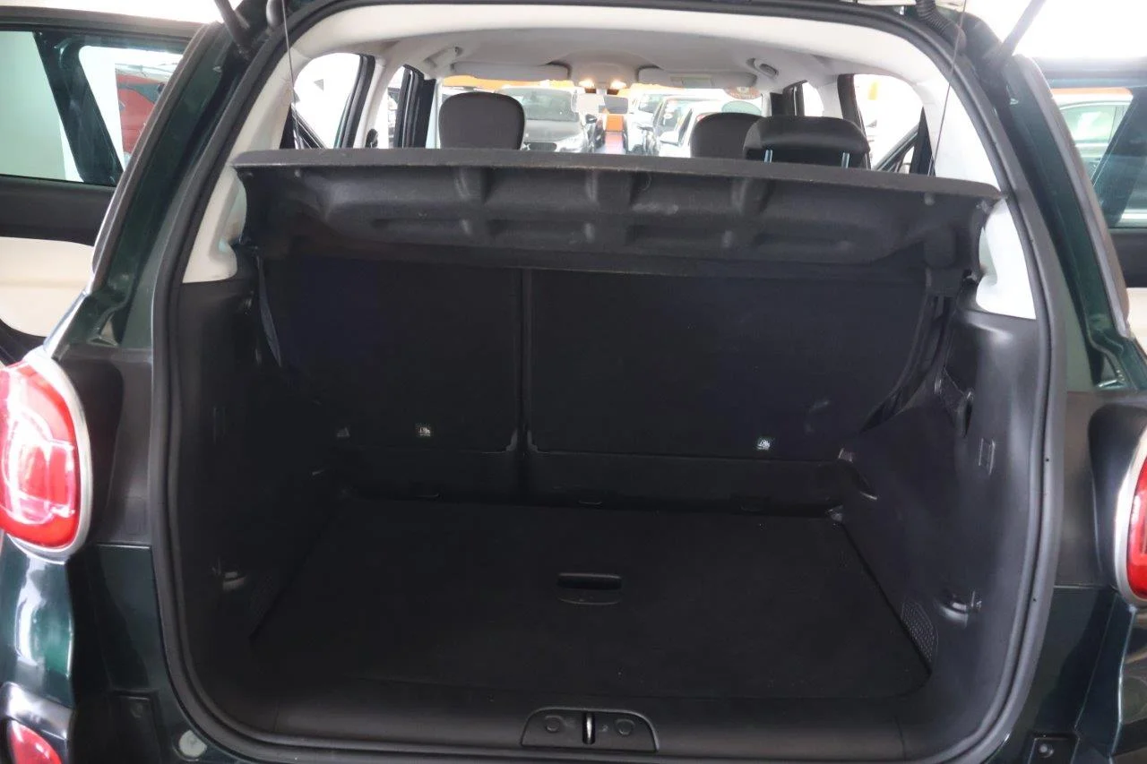 Fiat 500L - View model 10
