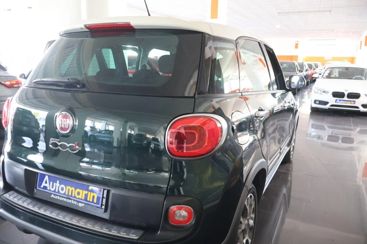 Fiat 500L - View model 11