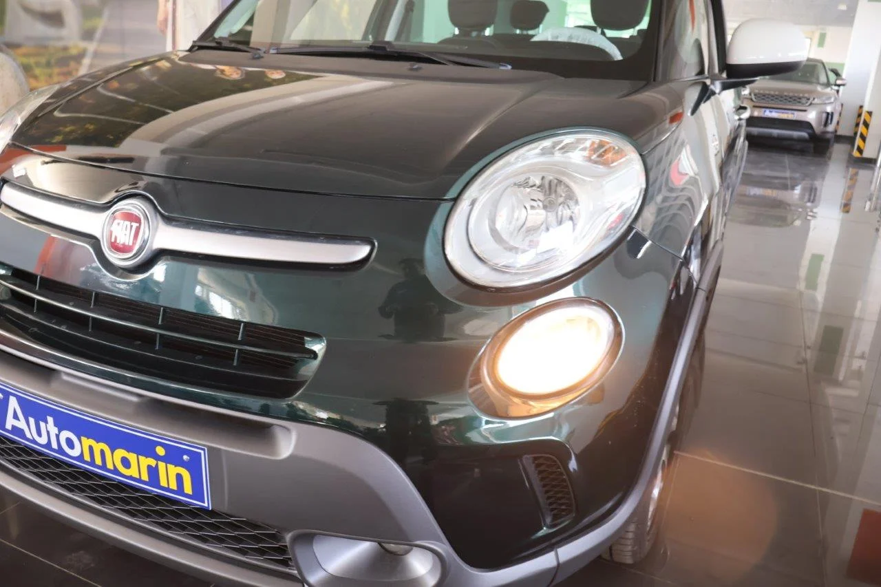 Fiat 500L - View model 16