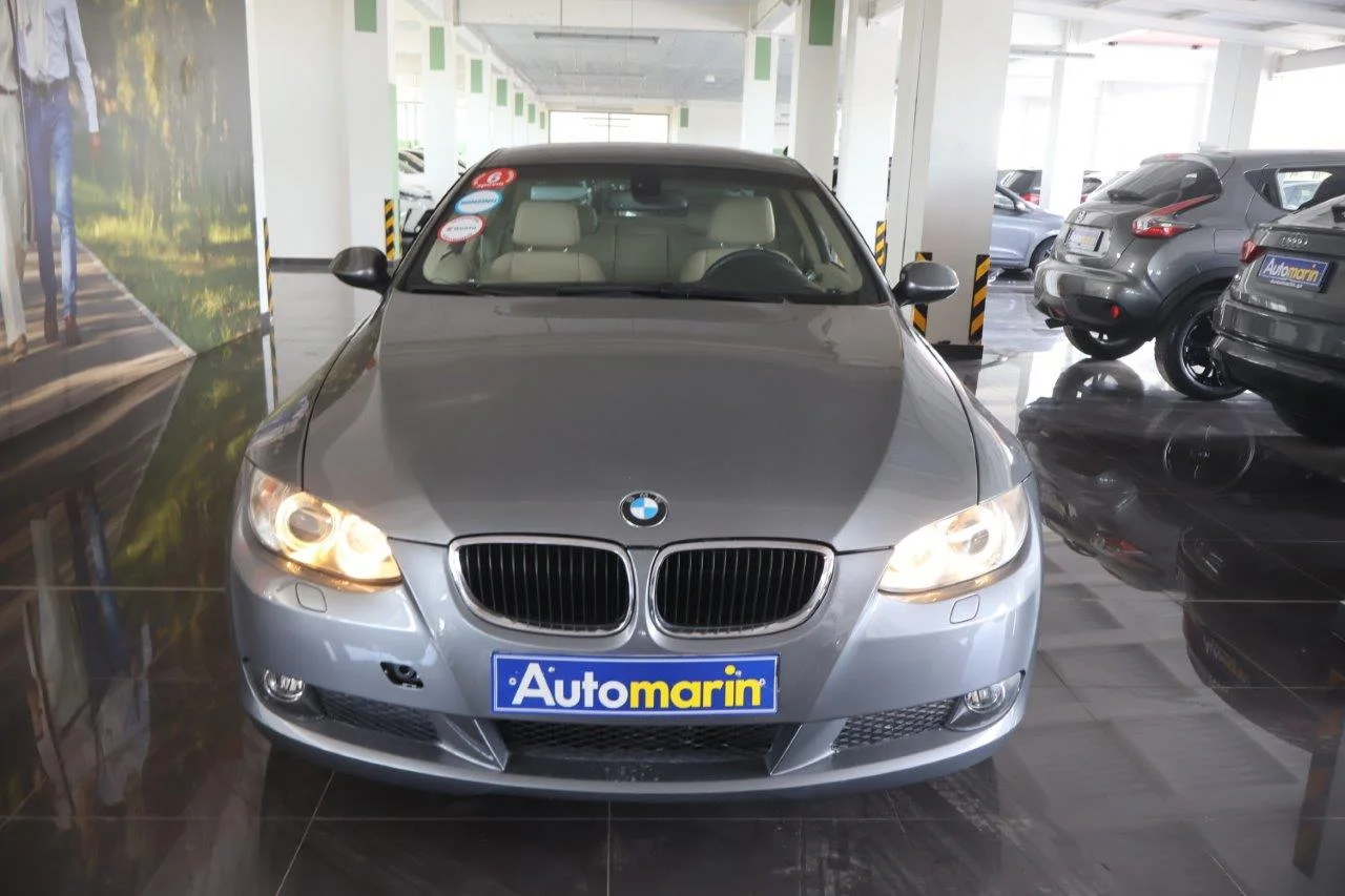 View 3 - Bmw 320 - 2009