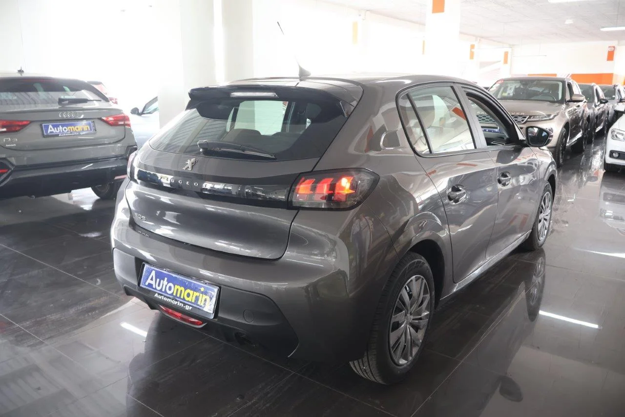 View 5 - Peugeot 208 - 2023