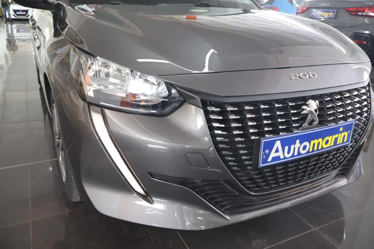 Peugeot 208 - View model 18