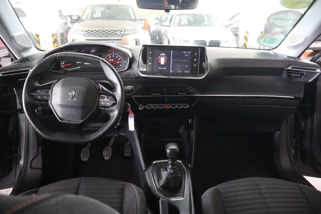 Peugeot 208 - View model 22