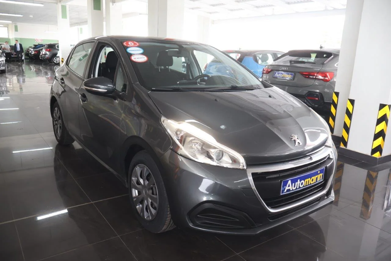 View 4 - Peugeot 208 - 2016