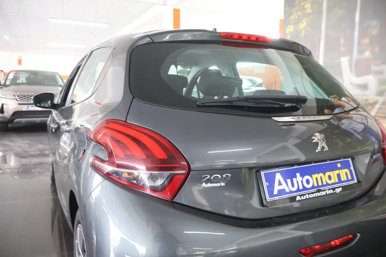 Peugeot 208 - View model 12