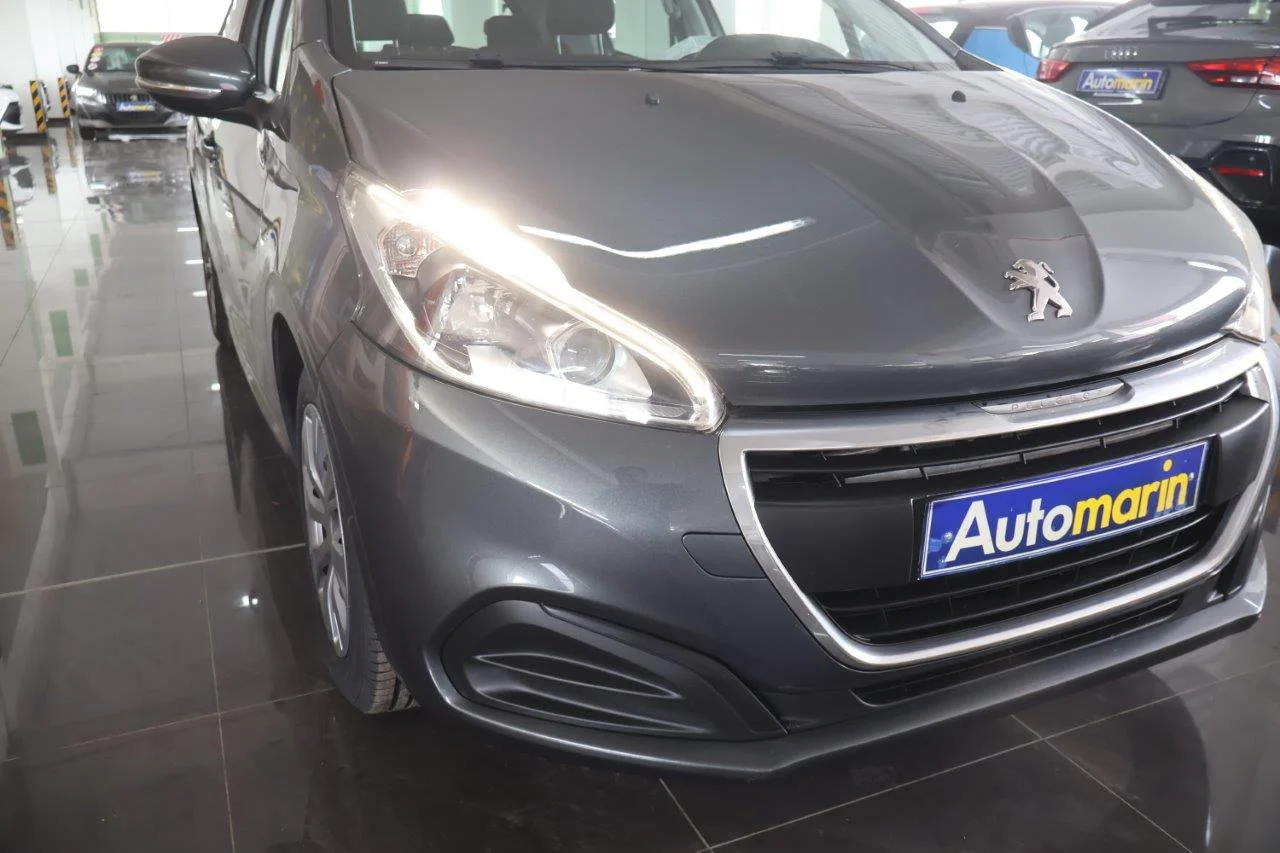 Peugeot 208 - View model 19
