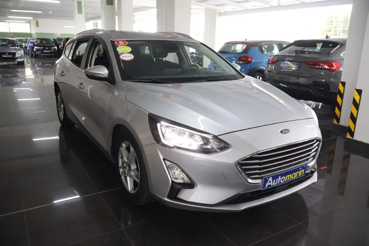View 4 - Ford Focus - 2020