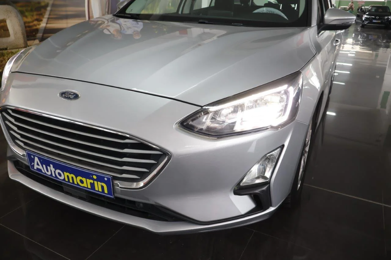 Ford Focus - View model 16